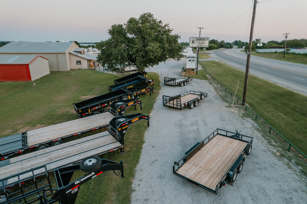 Diamond R Trailers new horse trailers in Stephenville TX